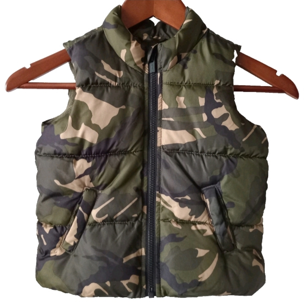 Old Navy Green Camouflage Kids Boys Vest Puffy Sleeveless Size 3T